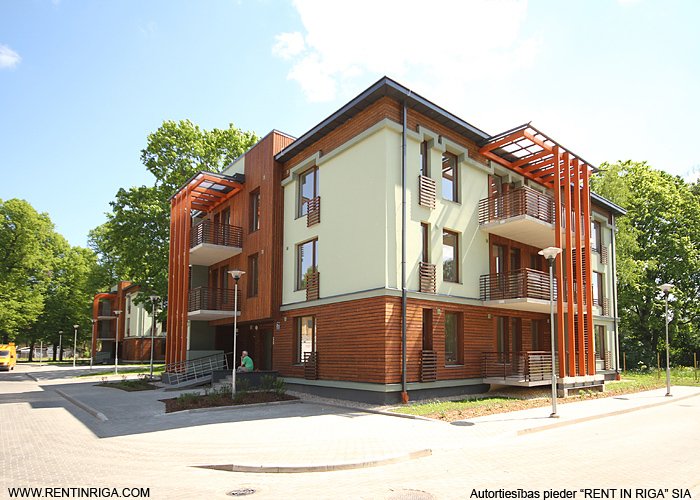 Zaļenieku iela 21a 5
