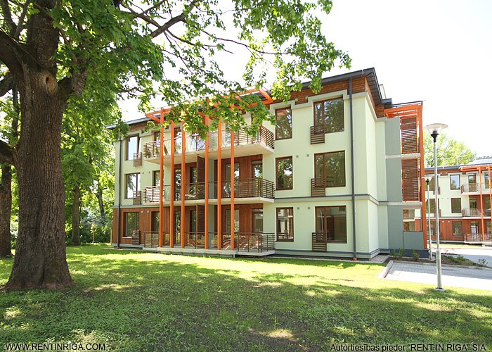 Zaļenieku iela 21a 9