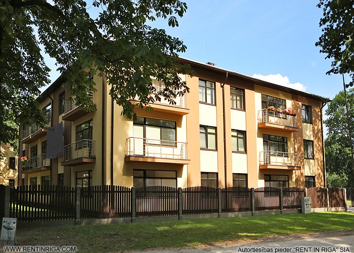 Ernestīnes iela 25 1
