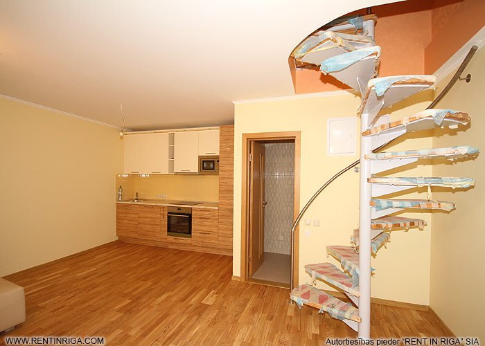 Baznīcas iela 26A 6