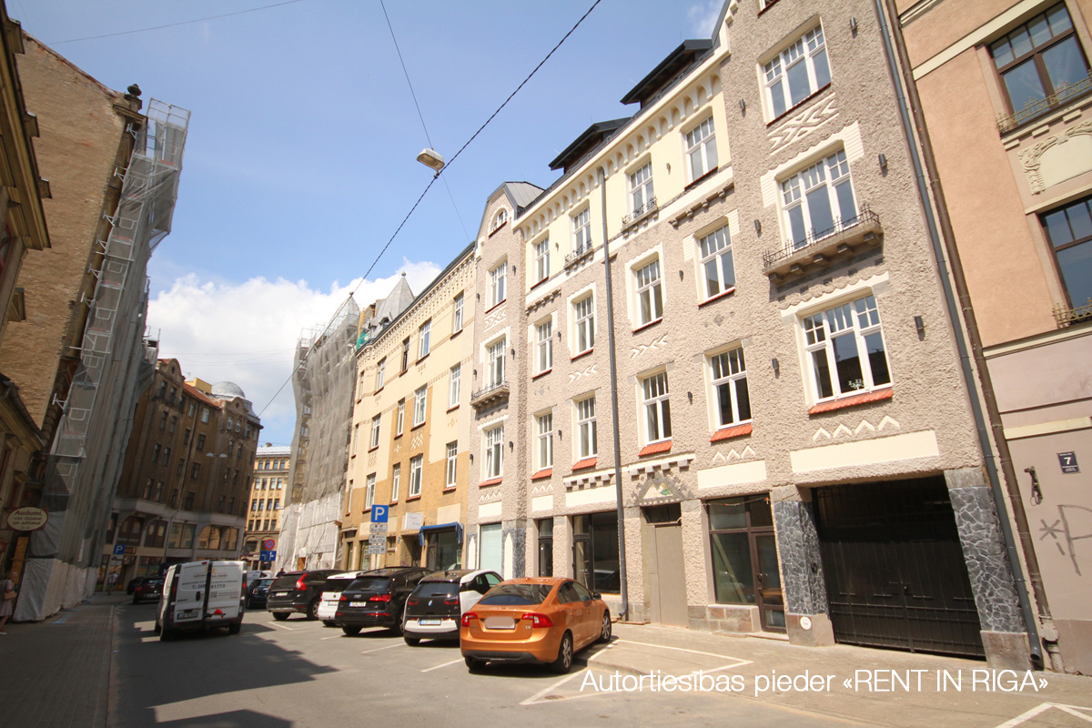 Avotu iela 5 / Rīga, Labais krasts, Centrs 3