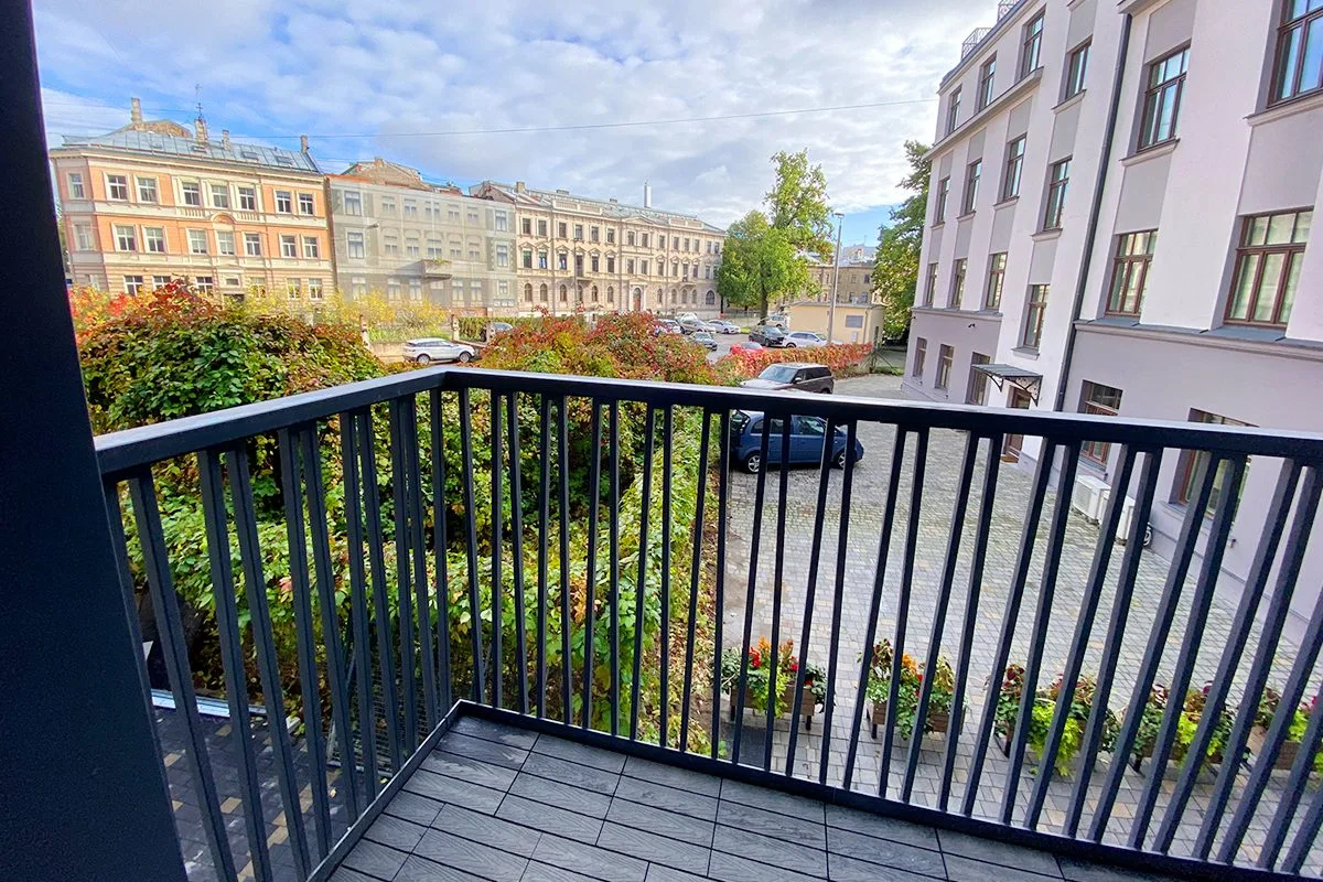 Mednieku iela 5 / Rīga, Labais krasts, Centrs 6