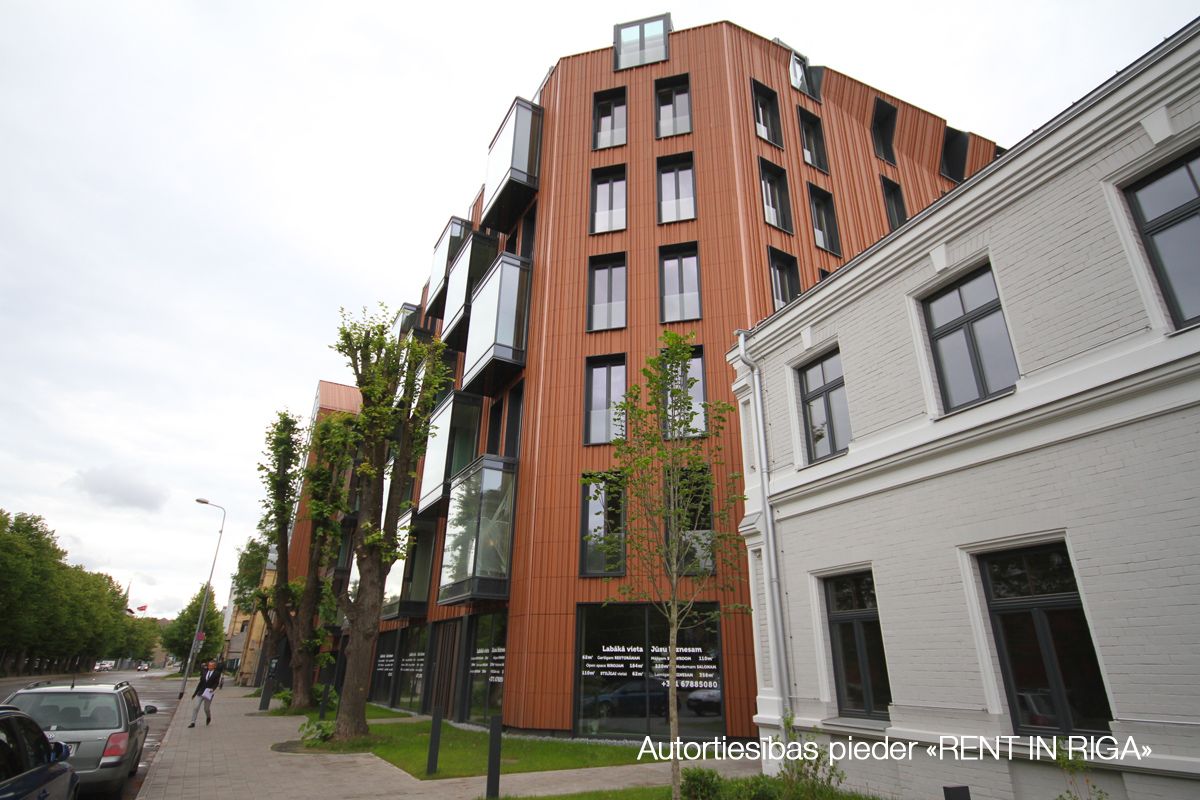 Strēlnieku 8 / Rīga, Labais krasts, Centrs 3