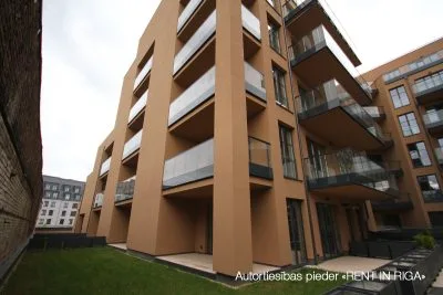 Strēlnieku 8 / Rīga, Labais krasts, Centrs 6