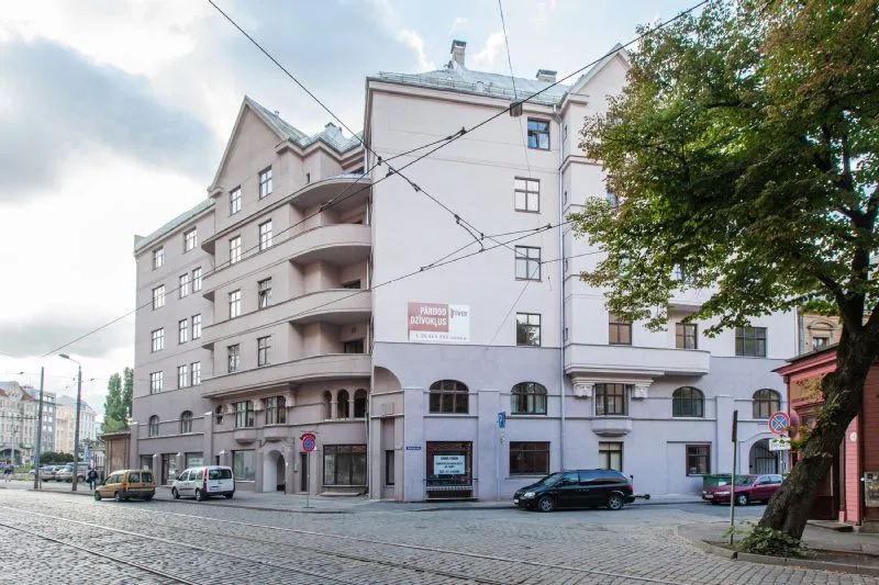 Miera iela 5 / Rīga, Labais krasts, Centrs 1