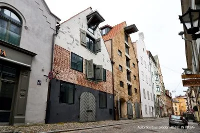 Miesnieku iela 17 / Rīga, Labais krasts, Vecrīga 30