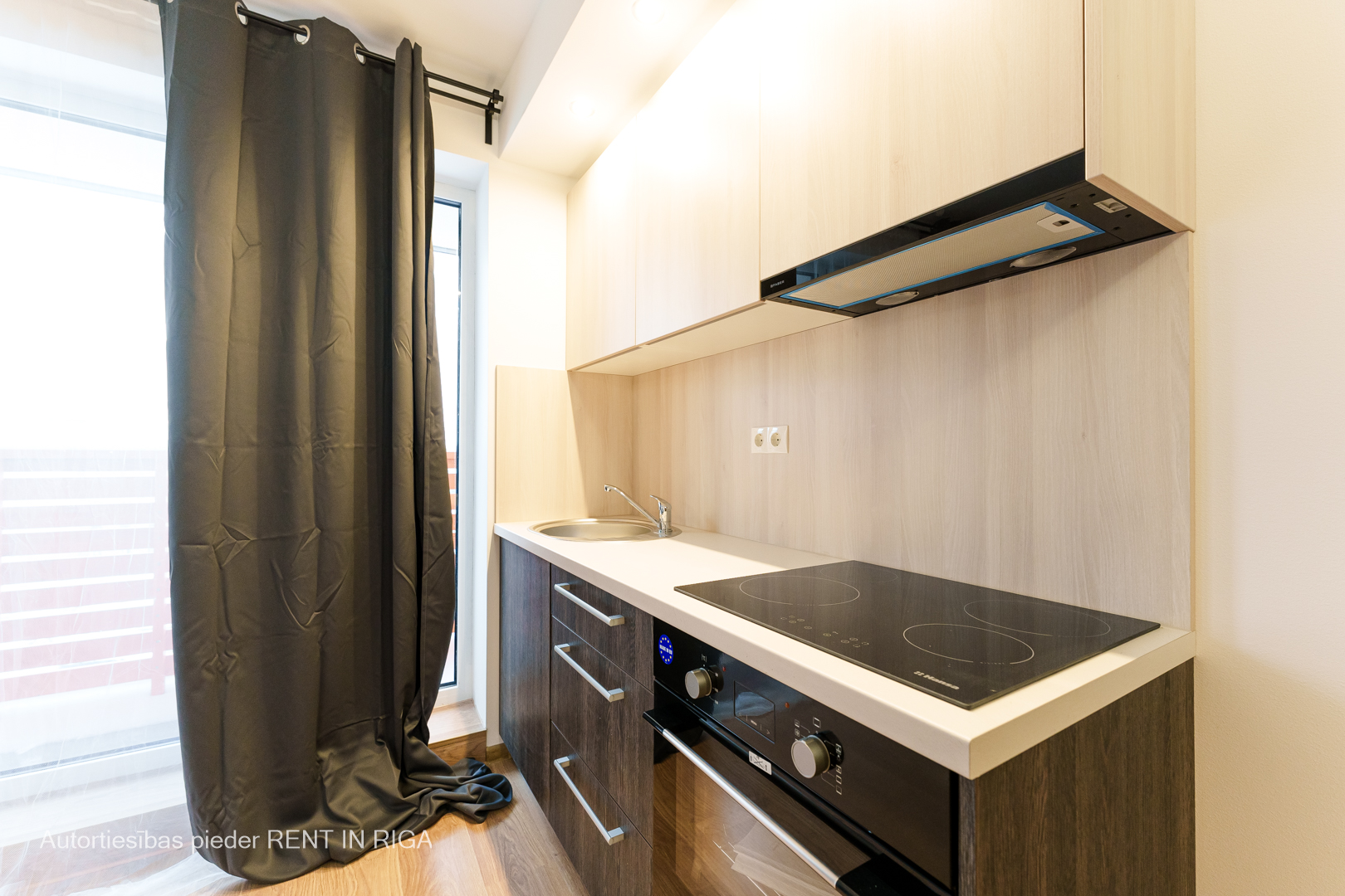 Firsa Sadovņikova iela 31 / Rīga, Labais krasts, Centrs 20