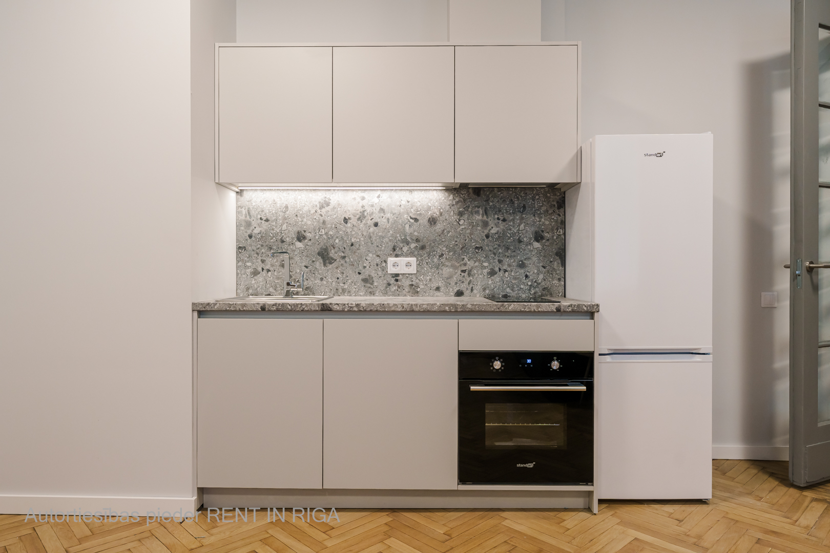 Krišjāņa Valdemāra iela 61 / Rīga, Labais krasts, Centrs 14