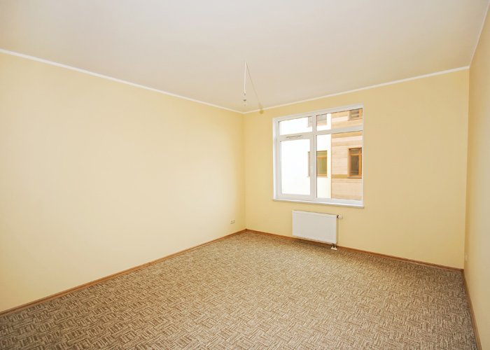 Turaidas 110 / Rīga, Labais krasts, Jugla 8