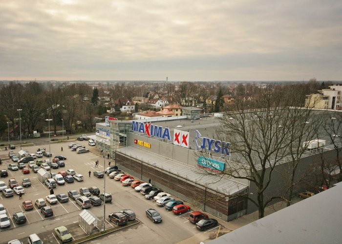 Vienības gatve / Rīga, Labais krasts, Mežciems 7