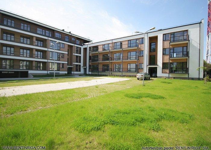 Grīšļu iela 5, Majori 2