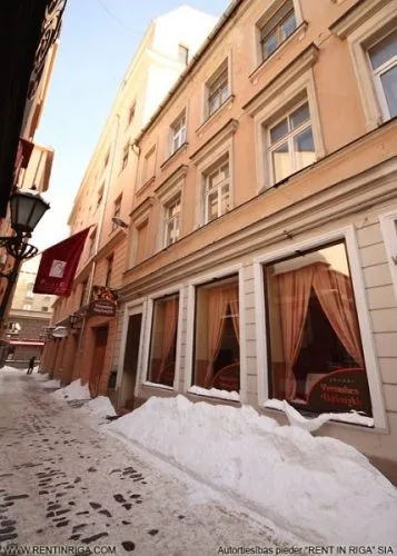 Riharda Vāgnera iela 12 1