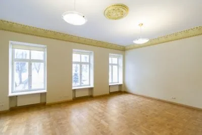 Izīrē biroju, Kalpaka bulvāris 7, Rīga, Centrs / 1220 € 1