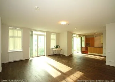 Pārdod dzīvokli, Dzirnavu iela 37, Rīga, Labais krasts, Centrs / 254 400 € 2