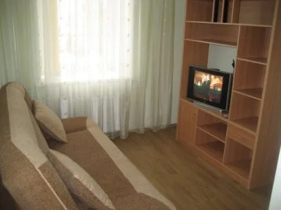 Izīrē dzīvokli, Rūpniecības iela 42, Rīga, Labais krasts, Centrs / 340 € 4