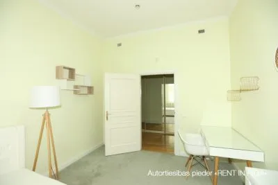 Pārdod biroju, Dzirnavu iela 37, Rīga, Labais krasts, Centrs / 438 550 € 10