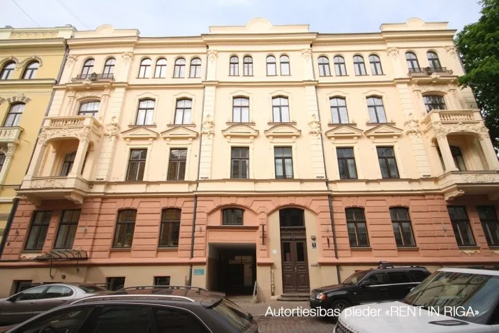 Pārdod dzīvokli, Vīlandes iela 7, Rīga, Labais krasts, Centrs / 365 000 € 25