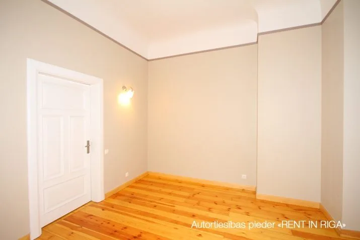Pārdod dzīvokli, Vīlandes iela 7, Rīga, Labais krasts, Centrs / 365 000 € 11