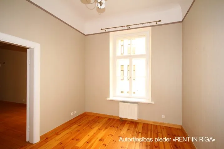 Pārdod dzīvokli, Vīlandes iela 7, Rīga, Labais krasts, Centrs / 365 000 € 14