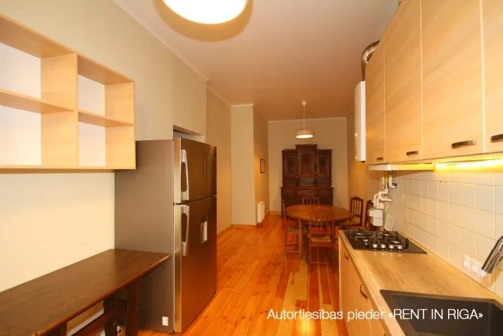 Pārdod dzīvokli, Vīlandes iela 7, Rīga, Labais krasts, Centrs / 365 000 € 18