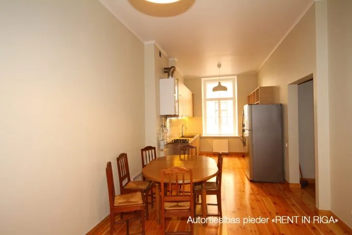 Pārdod dzīvokli, Vīlandes iela 7, Rīga, Labais krasts, Centrs / 365 000 € 19