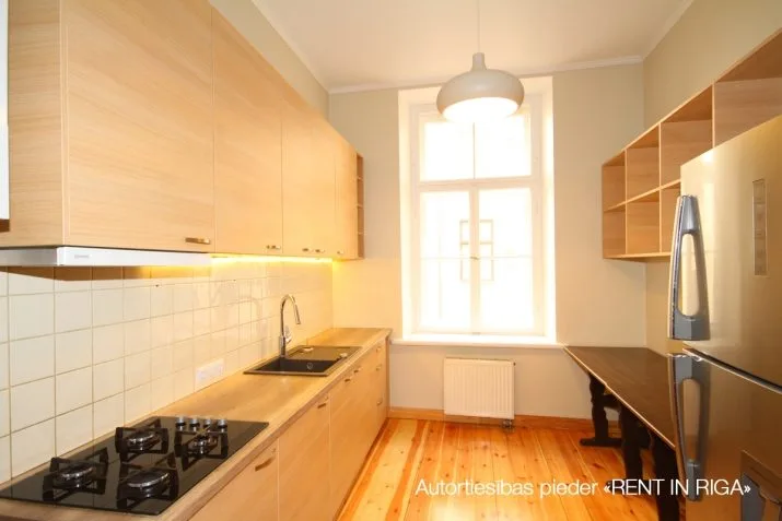 Pārdod dzīvokli, Vīlandes iela 7, Rīga, Labais krasts, Centrs / 365 000 € 17