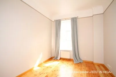 Pārdod dzīvokli, Vīlandes iela 7, Rīga, Labais krasts, Centrs / 365 000 € 9