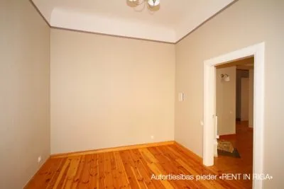 Pārdod dzīvokli, Vīlandes iela 7, Rīga, Labais krasts, Centrs / 365 000 € 12
