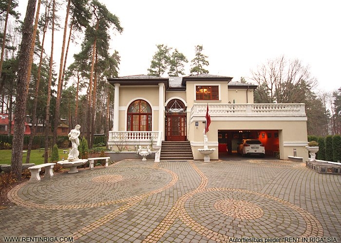 Kārļa Vatsona iela 12 1