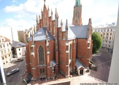 Izīrē biroju, Baznīcas iela 31, Rīga, Labais krasts, Centrs / 1 326 € 12