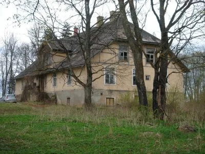 Pārdod māju, Vilkmuiža 1, Smiltenes novads, Bilskas pagasts / 58 000 € 4