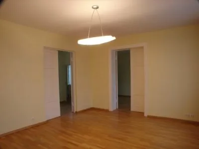 Izīrē dzīvokli, Tērbatas iela 9, Rīga, Labais krasts, Centrs / 808 € 3