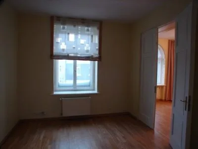 Izīrē dzīvokli, Tērbatas iela 9, Rīga, Labais krasts, Centrs / 808 € 4
