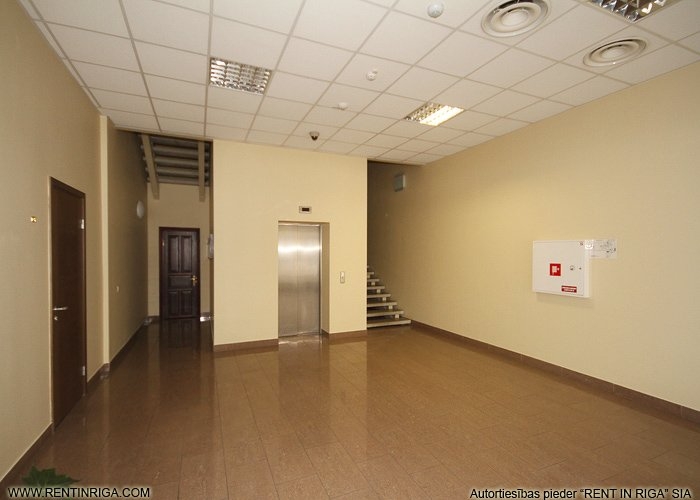 Daugavgrīvas iela 83 8