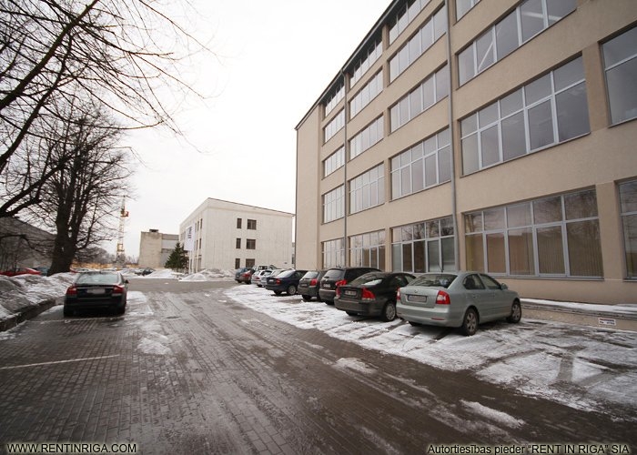 Daugavgrīvas iela 83 12