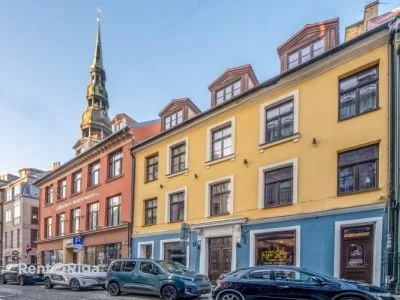 Izīrē tirdzniecības telpas, Grēcinieku iela 7, Rīga, Vecrīga / 1150 € 8