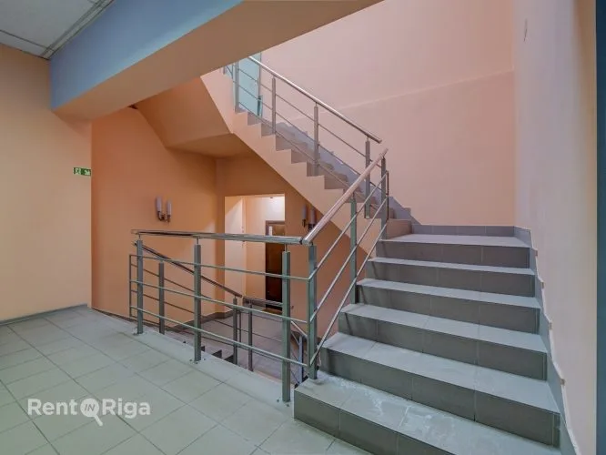 Pārdod biroju, Pērnavas iela 5, Rīga, Labais krasts, Centrs / 750 000 € 31