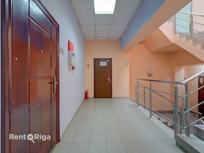 Pārdod biroju, Pērnavas iela 5, Rīga, Labais krasts, Centrs / 750 000 € 32
