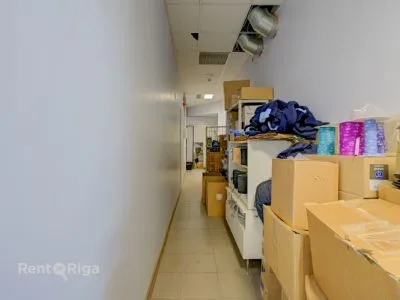 Pārdod biroju, Pērnavas iela 5, Rīga, Labais krasts, Centrs / 750 000 € 26