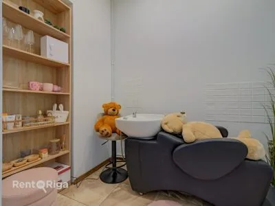 Pārdod biroju, Pērnavas iela 5, Rīga, Labais krasts, Centrs / 750 000 € 16
