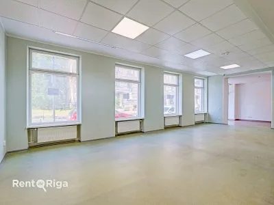 Izīrē tirdzniecības telpas, Artilērijas iela 9, Rīga, Labais krasts, Centrs / 1 000 € 3