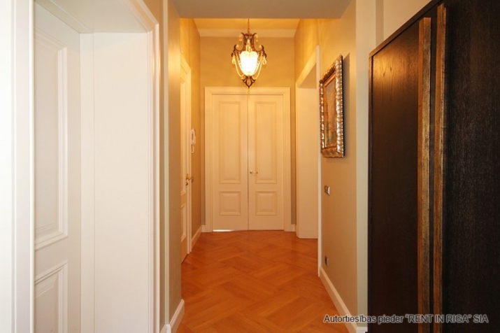 Аренда квартиры, Pumpura улица 6, Rīga, Labais krasts, Centrs / 2 000 € 12