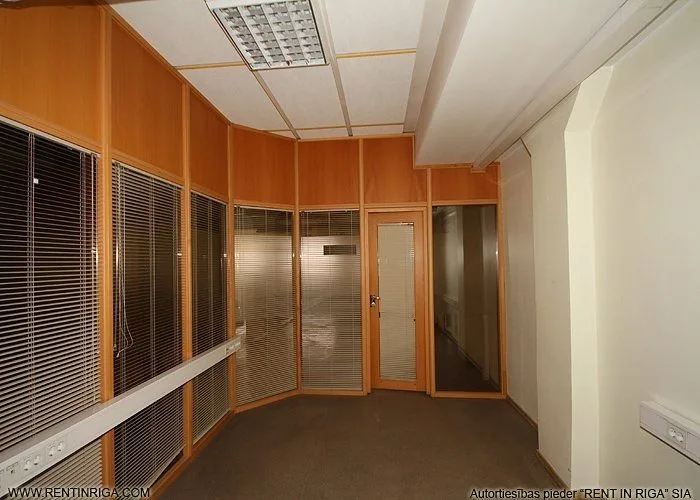 Mellužu iela 1 6