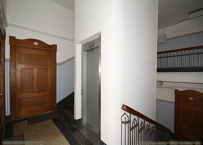 Izīrē dzīvokli, P. Brieža iela 7, Rīga, Labais krasts, Centrs / 800 € 9