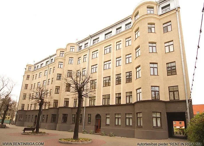 Izīrē dzīvokli, P. Brieža iela 7, Rīga, Labais krasts, Centrs / 800 € 10