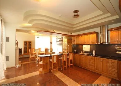 Izīrē māju, Pludmales iela 5A, Rīga, Vecāķi / 2000 € 1