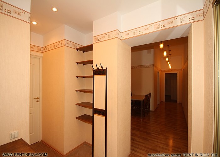Izīrē dzīvokli, Maiznīcas iela 12, Rīga, Labais krasts, Centrs / 650 € 10
