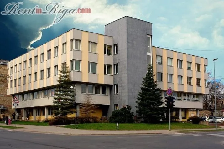 Raiņa iela 20 1