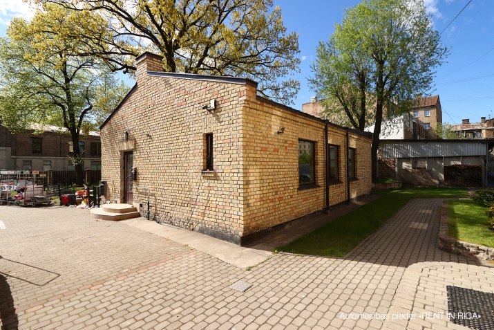 Valmieras iela 3 3