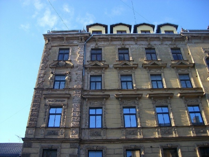 Izīrē dzīvokli, Baznīcas iela 37, Rīga, Labais krasts, Centrs / 50 € 10
